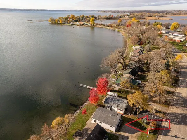 $349,900 | 23355 North Lake Shore Drive, Glenwood, MN 56334