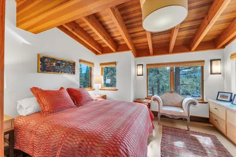 $3,899,000 | 260 Laura Knight, Truckee, CA 96161