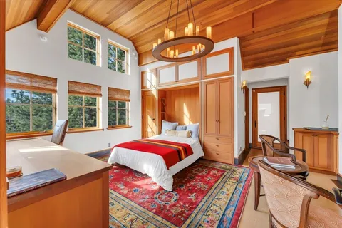 $3,899,000 | 260 Laura Knight, Truckee, CA 96161