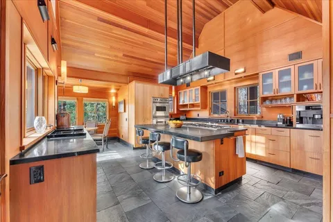 $3,899,000 | 260 Laura Knight, Truckee, CA 96161