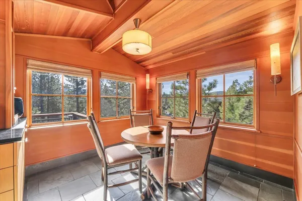 $3,899,000 | 260 Laura Knight, Truckee, CA 96161