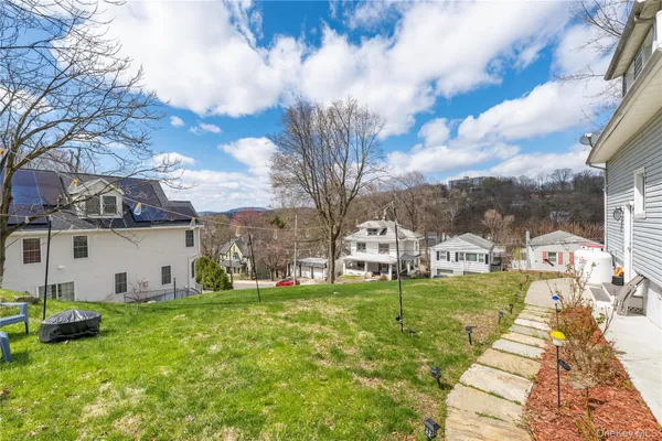 $500,000 | 1463 Lincoln Terrace, Peekskill, NY 10566