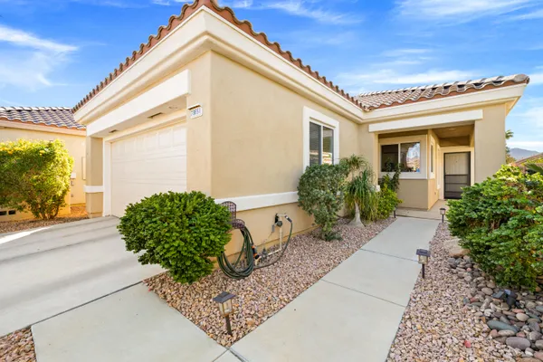 $399,995 | 78651 Postbridge Circle, Palm Desert, CA 92211