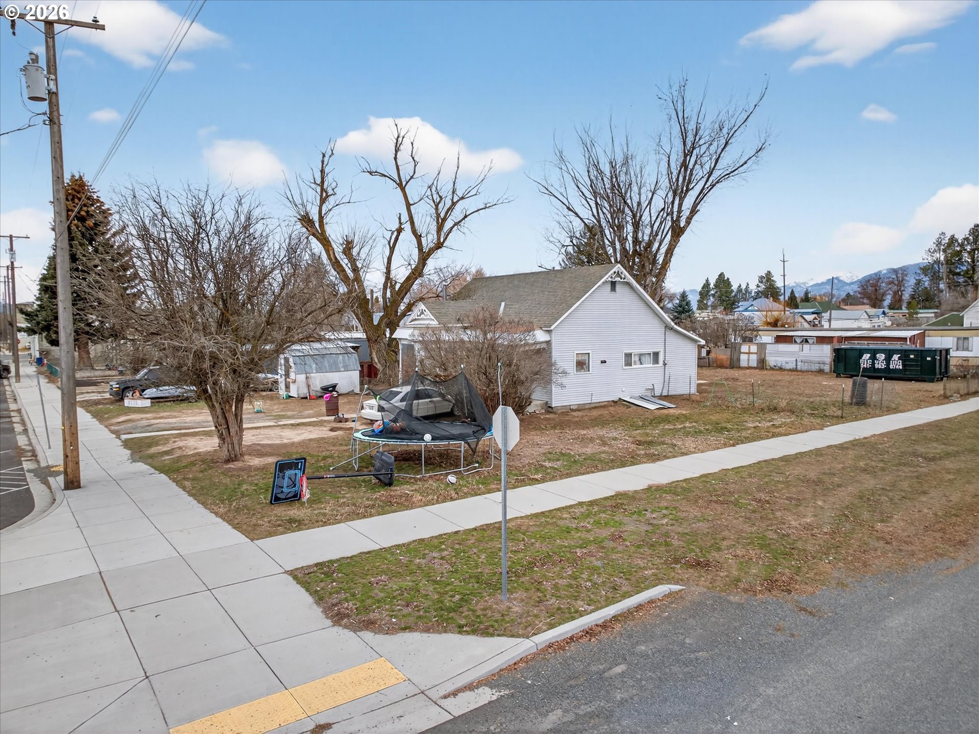 295 E Street North Powder, OR 97867 - Photo 3 of 12 a view of a house with a snow