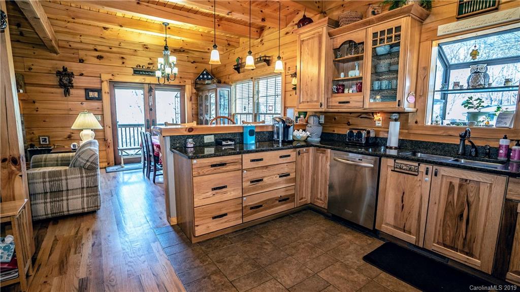 101 Garnet Ridge Marshall, NC 28753 - Photo 14 of 38 Gallery Image 14