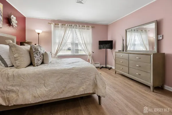 $310,000 | 391A Orrington Lane, Unit C, Monroe Township, NJ 08831