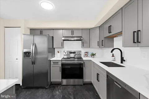 $375,000 | 8214 Shady Nook Court, Pasadena, MD 21122