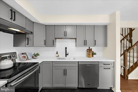 $375,000 | 8214 Shady Nook Court, Pasadena, MD 21122