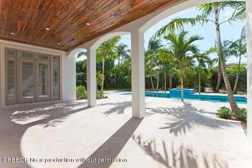 1040 Melaleuca Road Delray Beach, FL 33483 - Photo 14 of 18 Loggia