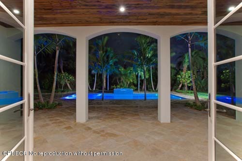 1040 Melaleuca Road Delray Beach, FL 33483 - Photo 15 of 18 Pool
