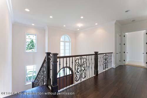 1040 Melaleuca Road Delray Beach, FL 33483 - Photo 10 of 18 Upstairs
