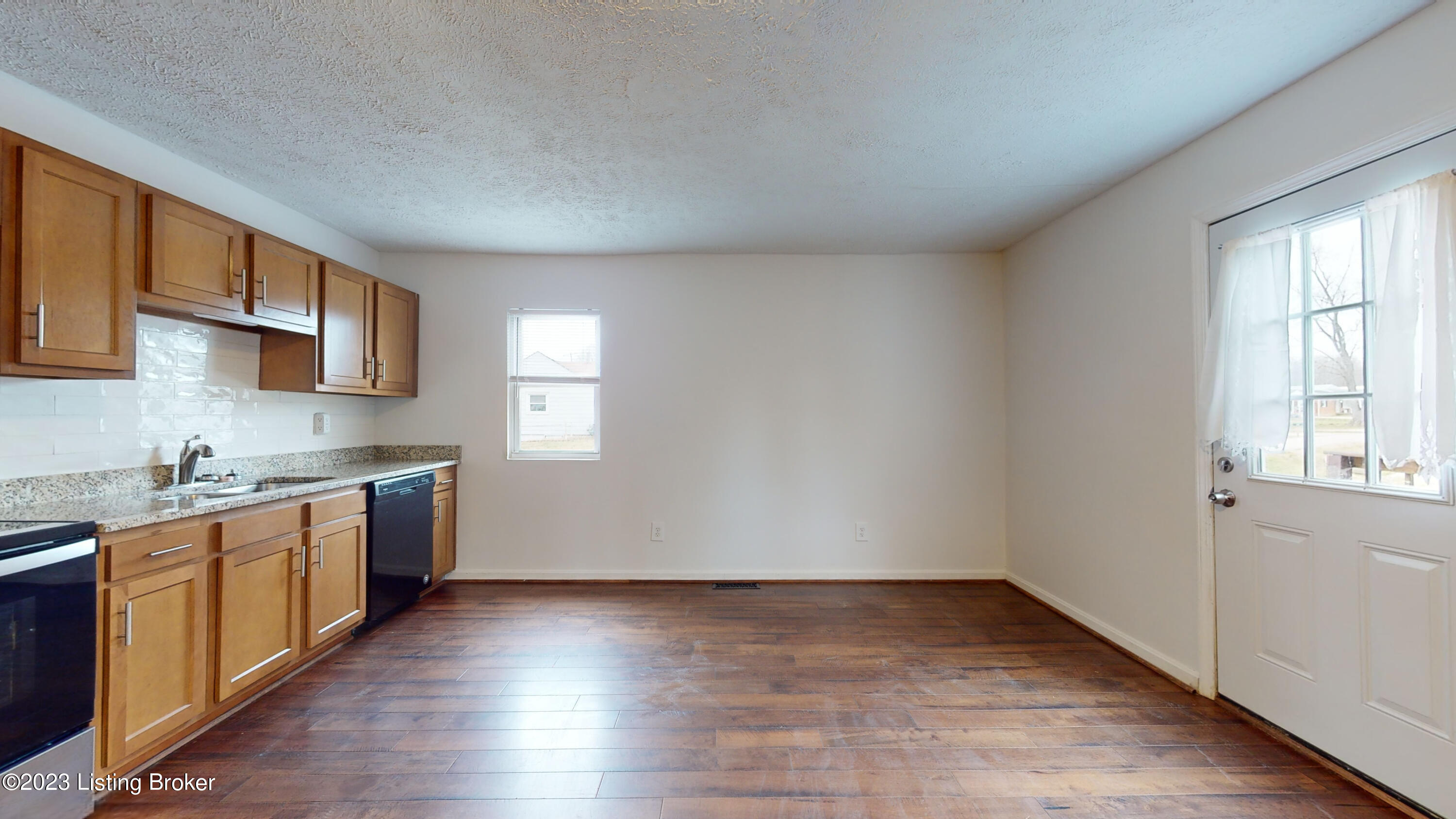 5815 Pendleton Road Louisville, KY 40272 - Photo 8 of 21 5815-Pendleton-Rd-02022023_210614