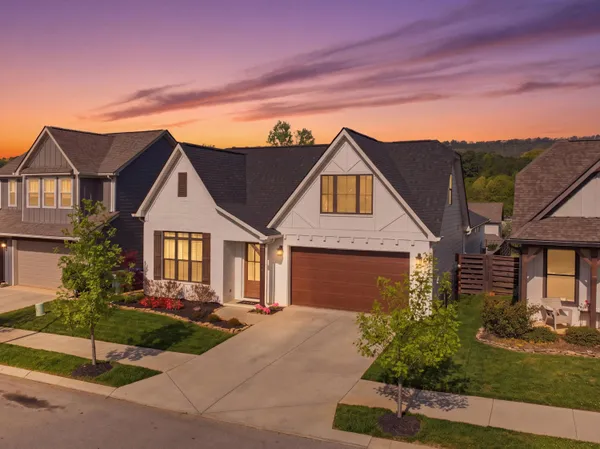 $695,000 | 131 Yellowstone Way, Chattanooga, TN 37415