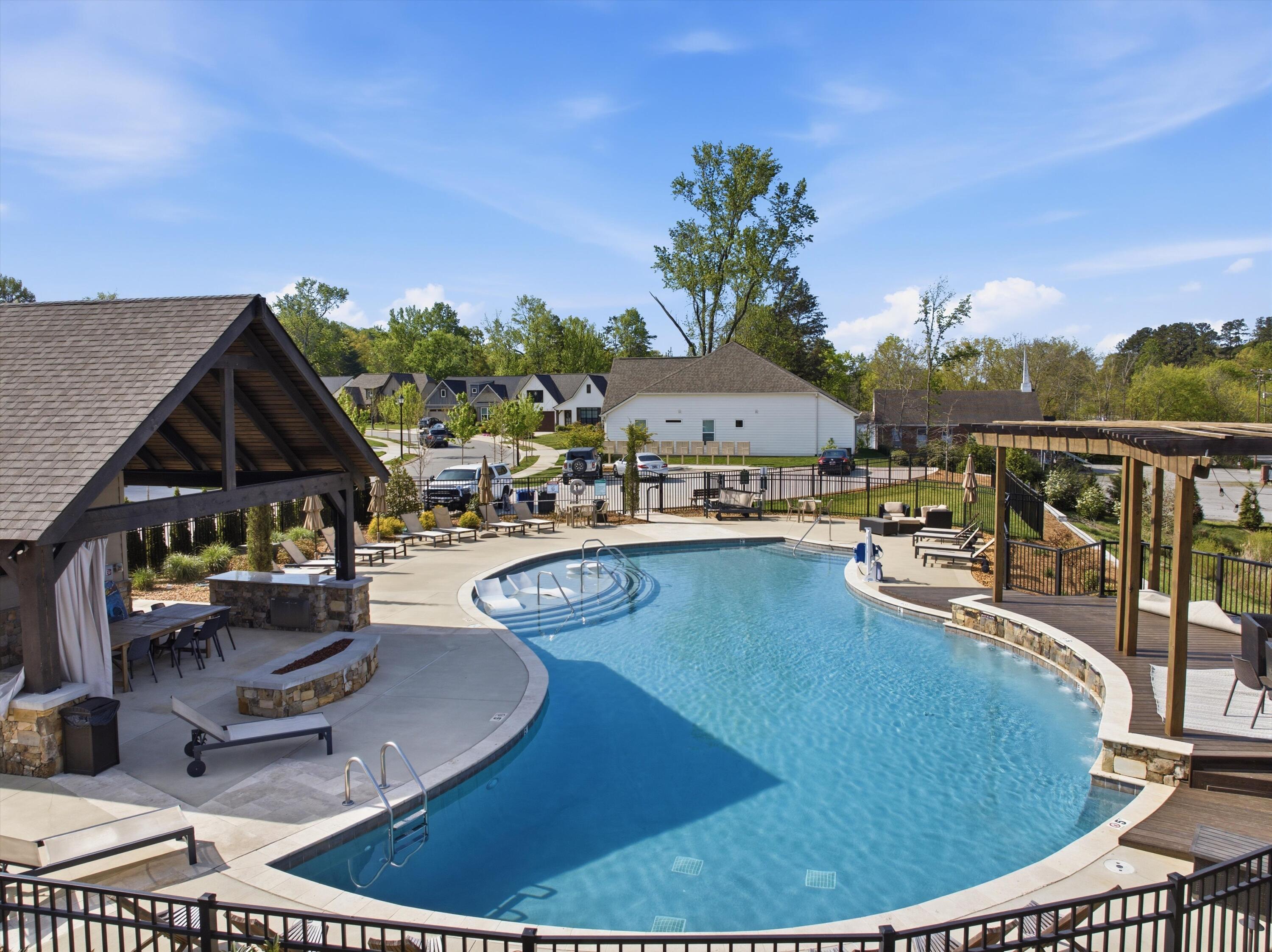 131 Yellowstone Way Chattanooga, TN 37415 - Photo 46 of 56 48-DJI_20260410104918_0983_D