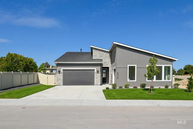$499,000 | 5416 Sparky Avenue, Caldwell, ID 83607