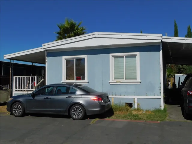 $44,000 | 1097 North State Street, Unit 557, Hemet, CA 92543