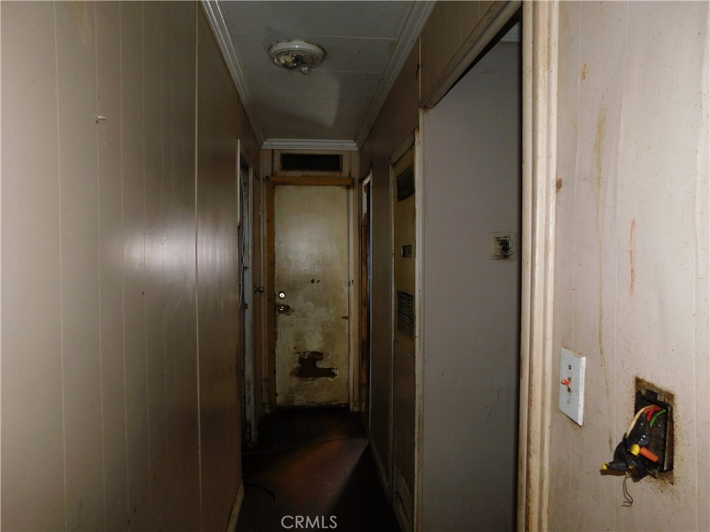 1097 North State Street, Unit 557 Hemet, CA 92543 - Photo 9 of 18