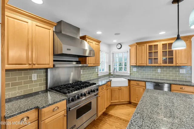 $7,250 | 20 Rosalie Avenue, Rumson, NJ 07760