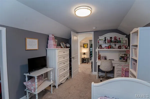 $799,000 | 9081 West Red Oak Road, Rosebud, MO 63091