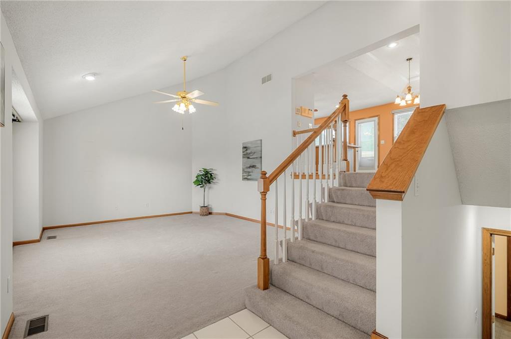 5109 Rosehill Road Shawnee, KS 66216 - Photo 7 of 55 Gallery Image 7