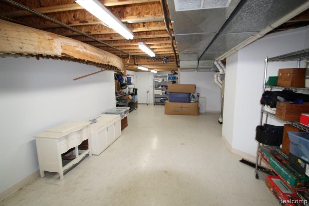 5030 Brown Road Avoca, MI 48006 - Photo 16 of 30 5030 Brown basement shop.JPG