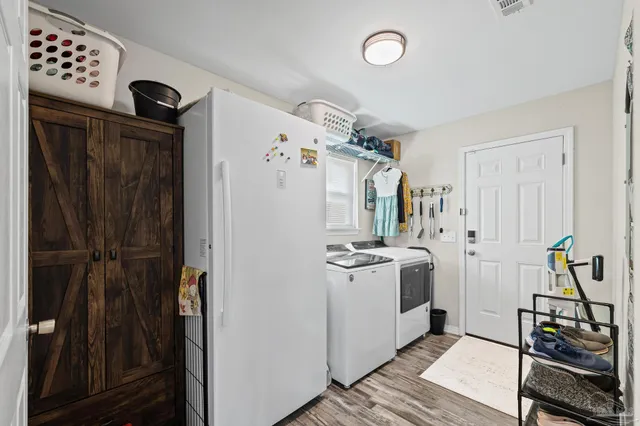 $323,500 | 6759 Fort Deposit Drive, Pensacola, FL 32526