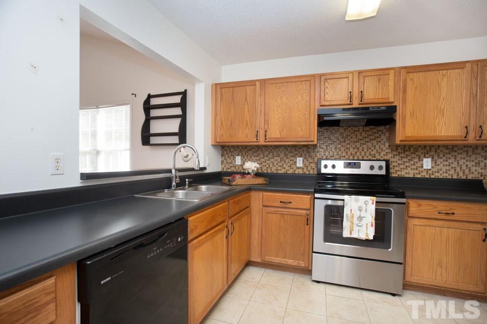 5 Pendleton Court Durham, NC 27713 - Photo 9 of 23
