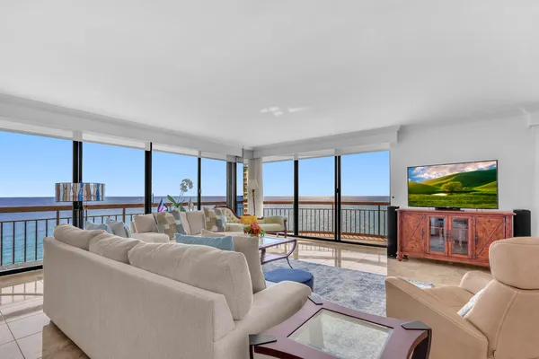 $10,000 | 4000 North Ocean Drive, Unit 1702, Singer Island, FL 33404