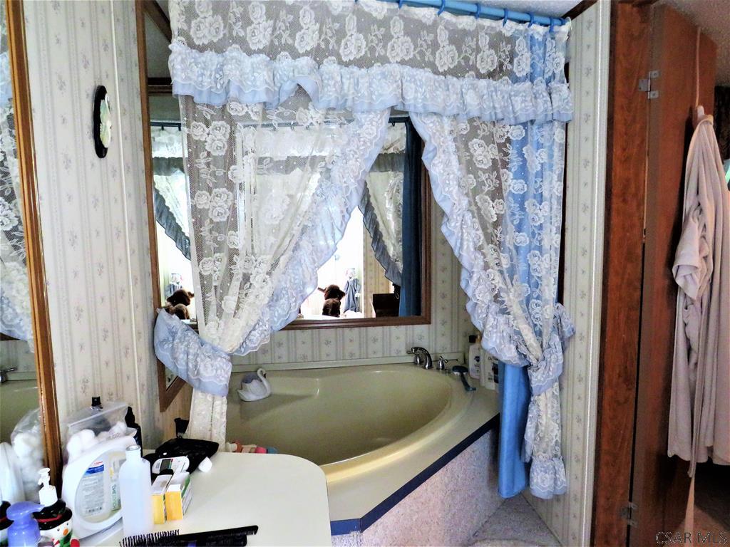 112 Vista View Road Flinton, PA 16640 - Photo 17 of 34 Gallery Image 17