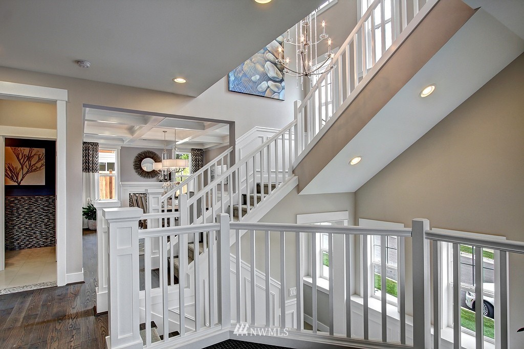9910 Northeast 158th Street Bothell, WA 98011 - Photo 3 of 20 Gallery Image 3