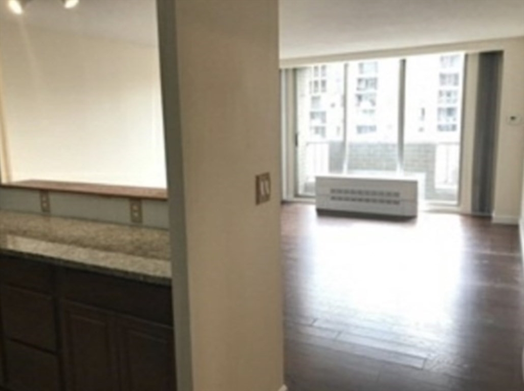 44 Washington Street, Unit 404 Brookline, MA 02445 - Photo 5 of 9
