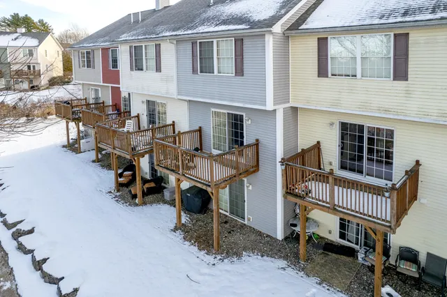 $215,000 | 34 River Village Drive, Unit 34, Milford, ME 04461