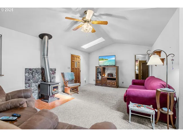 $575,000 | 96120 Cape Ferrelo Road, Brookings, OR 97415