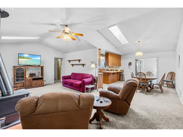 $575,000 | 96120 Cape Ferrelo Road, Brookings, OR 97415