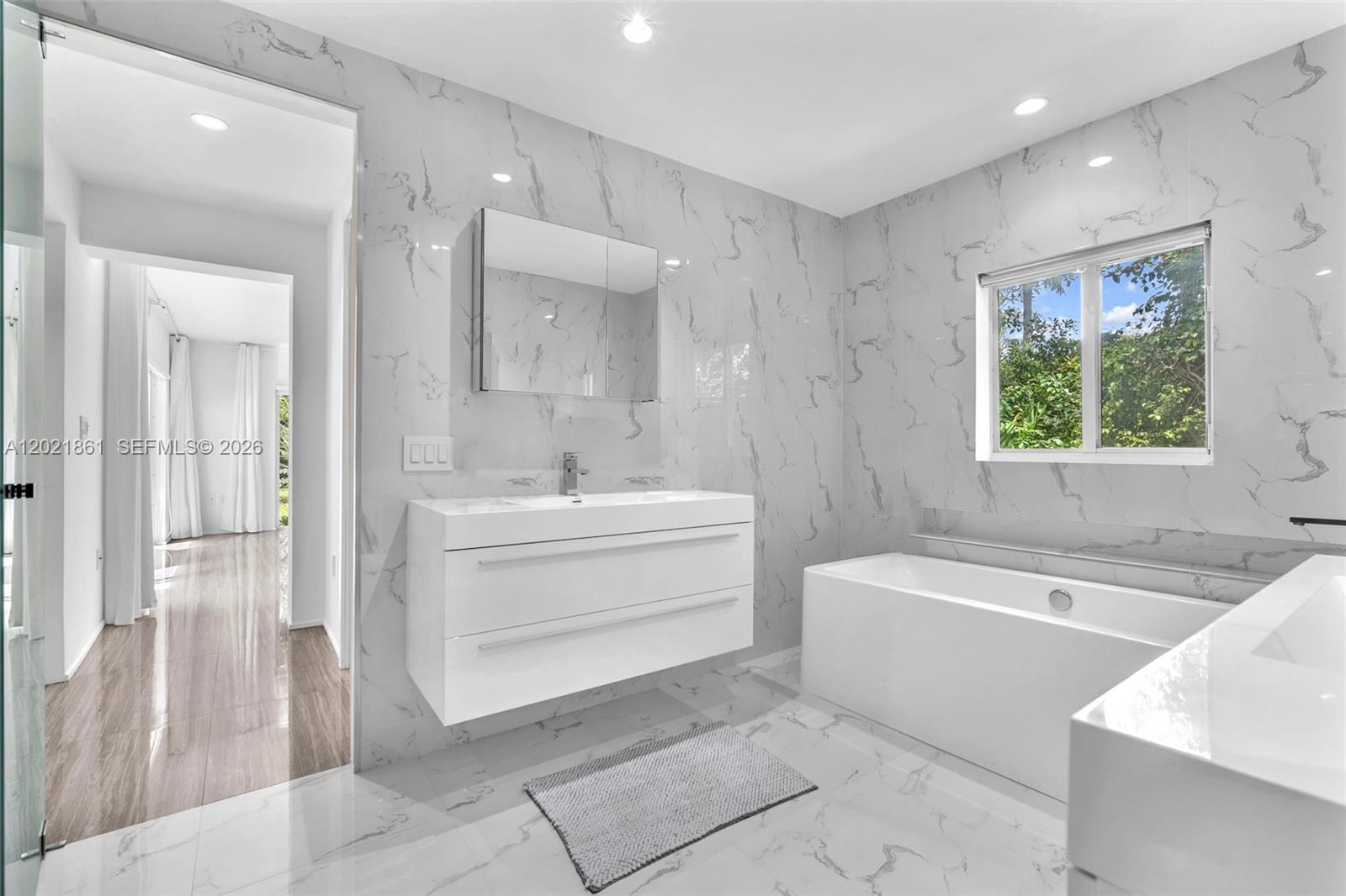 203 Ridgewood Road Coral Gables, FL 33133 - Photo 29 of 44