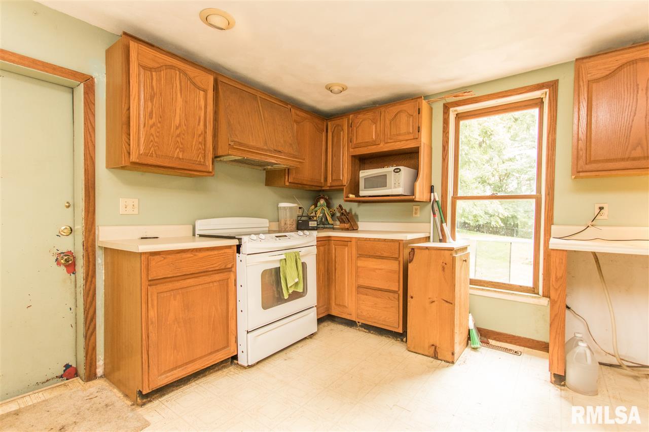 1217 Hickory Grove Road Lacon, IL 61540 - Photo 3 of 30 Gallery Image 3