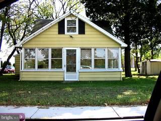 101 Clementon Road Berlin, NJ 08009 - Photo 1 of 3 Gallery Image 1