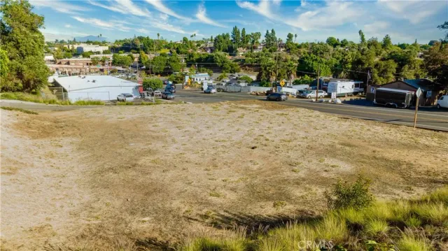 a view of a terrace with sitting area