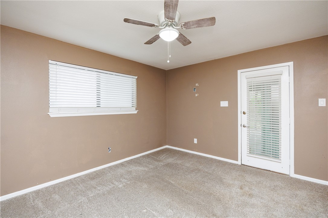 320 Long Point Drive Portland, TX 78374 - Photo 26 of 40 Carpeted room featuring a ceiling fan with light f