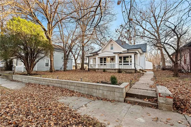 $374,950 | 419 Kearney Street, Manhattan, KS 66502