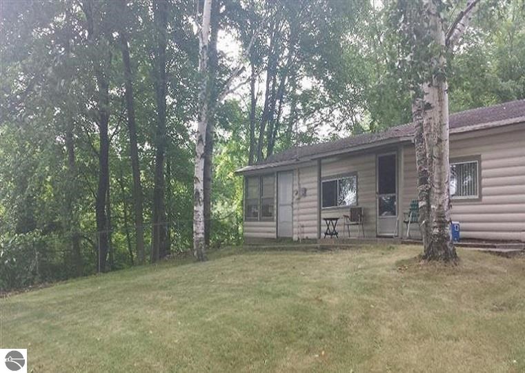 4247 East Town Line Road Fountain, MI 49410 - Photo 2 of 11 1793216-1.JPG