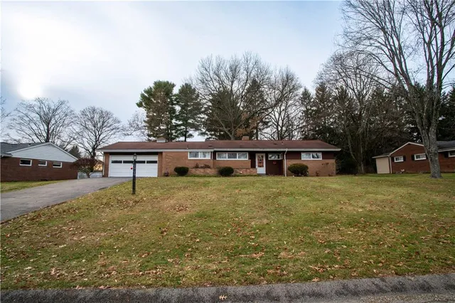 $289,900 | 104 Appletree Drive, Beaver, PA 15009