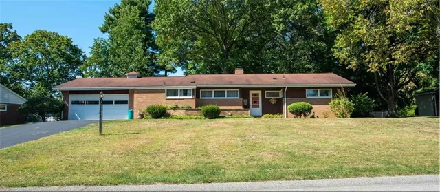 $289,900 | 104 Appletree Drive, Beaver, PA 15009