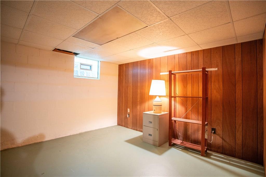 104 Appletree Drive Beaver, PA 15009 - Photo 35 of 44