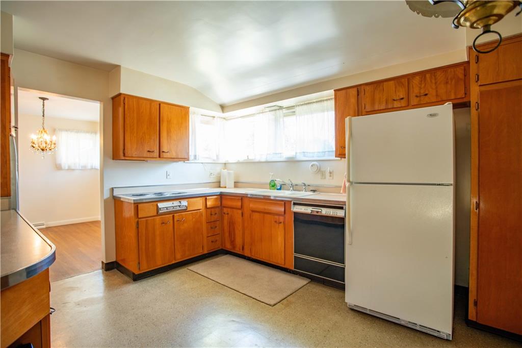 104 Appletree Drive Beaver, PA 15009 - Photo 6 of 44