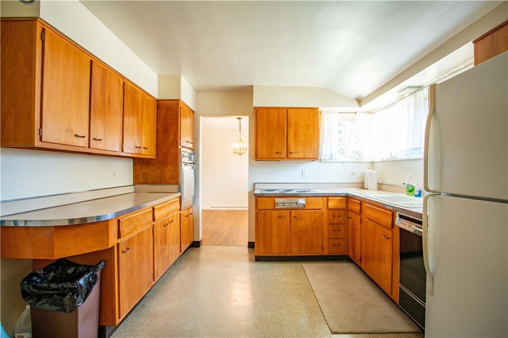 104 Appletree Drive Beaver, PA 15009 - Photo 7 of 44