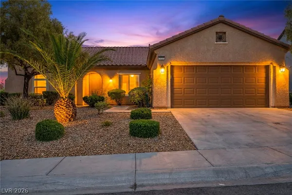 $729,900 | 2972 Foxtail Creek Avenue, Henderson, NV 89052