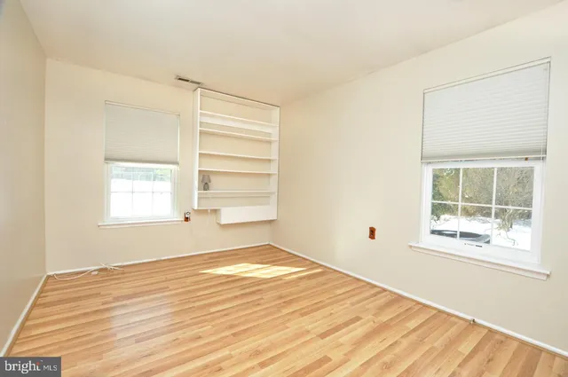 $390,000 | 3 Avandale Court, Mount Laurel, NJ 08054