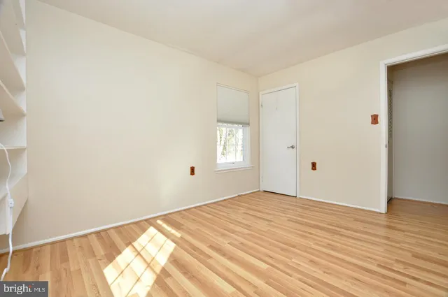 $390,000 | 3 Avandale Court, Mount Laurel, NJ 08054