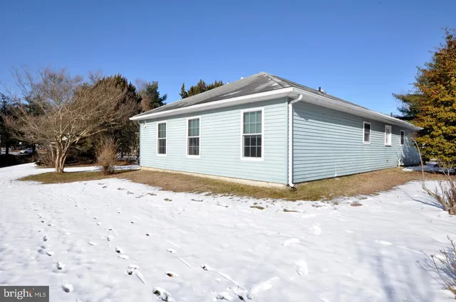 $390,000 | 3 Avandale Court, Mount Laurel, NJ 08054